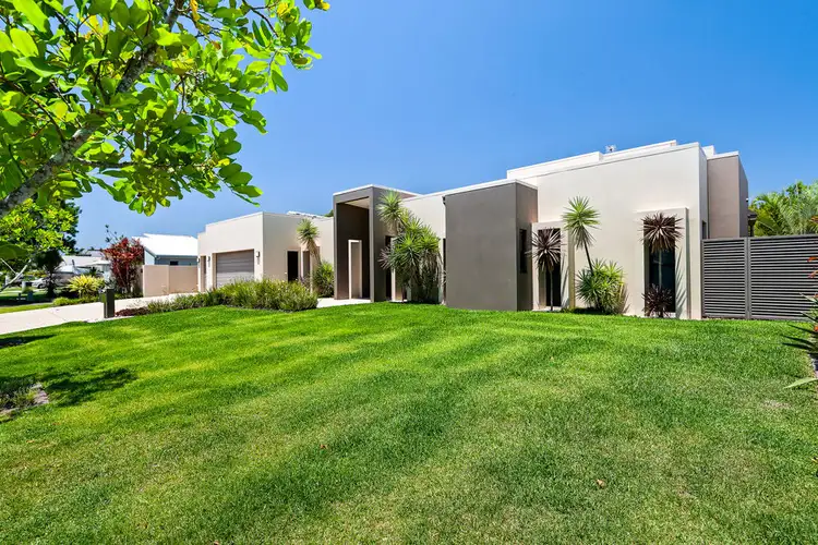 11 Bellanboe Circuit, Pelican Waters QLD 4551