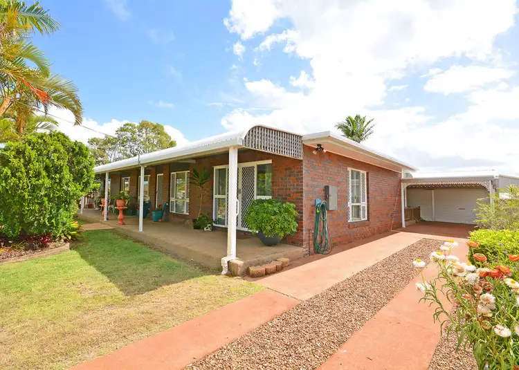76 Alexander Street, Urangan QLD 4655