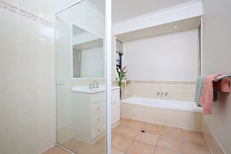 Sixth view of Homely house listing, 2 Holyn Close, Woombye QLD 4559