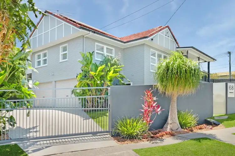 68 Kennington Rd, Camp Hill QLD 4152
