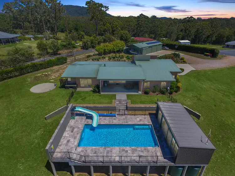 42 Auld Close, Valla NSW 2448