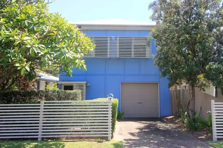 19 Cronulla Avenue