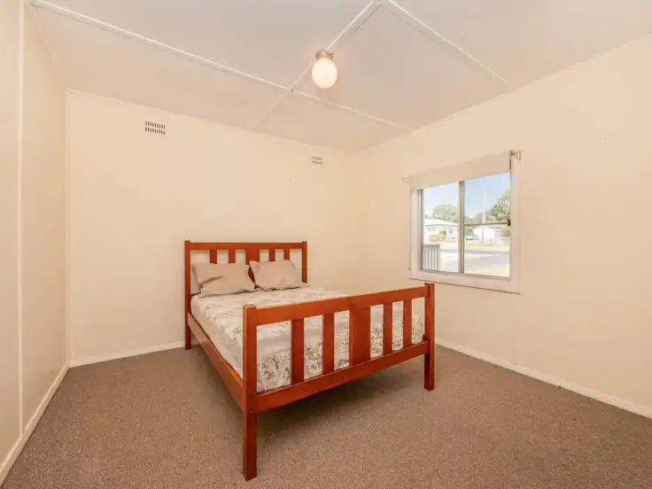 Fifth view of Homely house listing, 16 Plane Avenue, Uralla NSW 2358