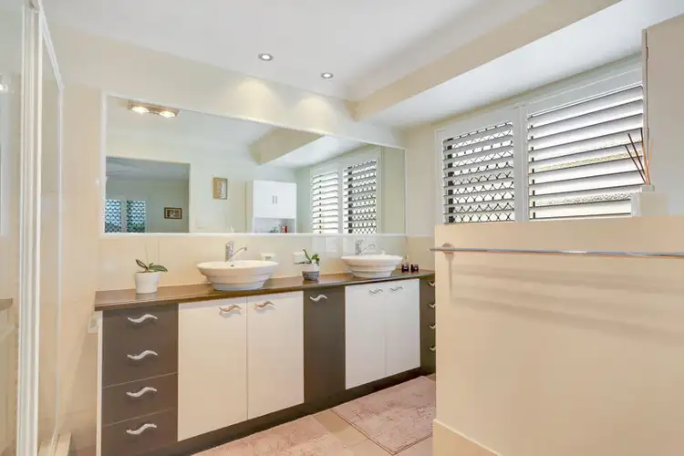 Seventh view of Homely house listing, 4 Amity Court, Sandstone Point QLD 4511