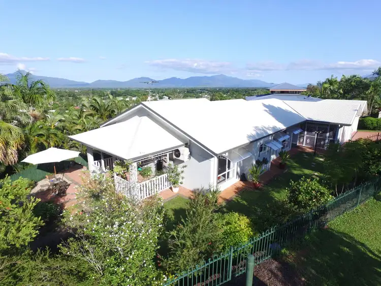 36 Guthrie Close, Bentley Park QLD 4869