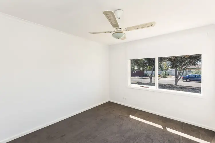 Sixth view of Homely house listing, 4 hennig street, Murray Bridge SA 5253