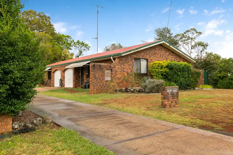 1/23 Friend Street, Harristown QLD 4350