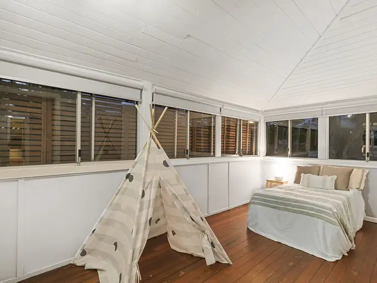 Fifth view of Homely house listing, 102 Uplands Terrace, Wynnum QLD 4178