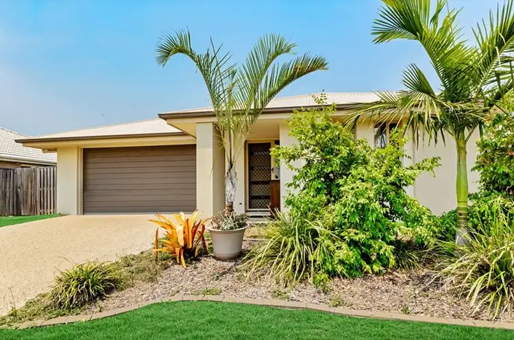 11 Bendee Street, Glen Eden QLD 4680