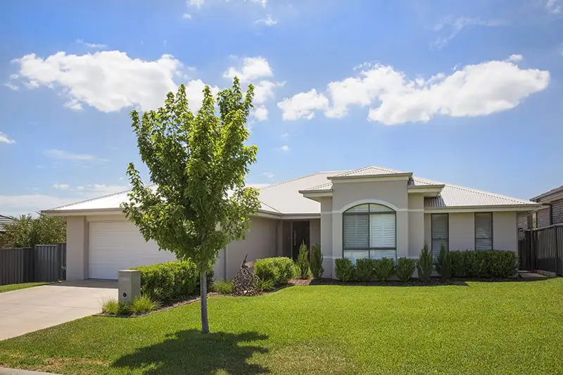 Main view of Homely house listing, 3 Riesling Road, Tamworth NSW 2340