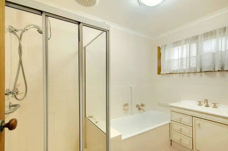 Sixth view of Homely house listing, 74 Macauley, Deniliquin NSW 2710