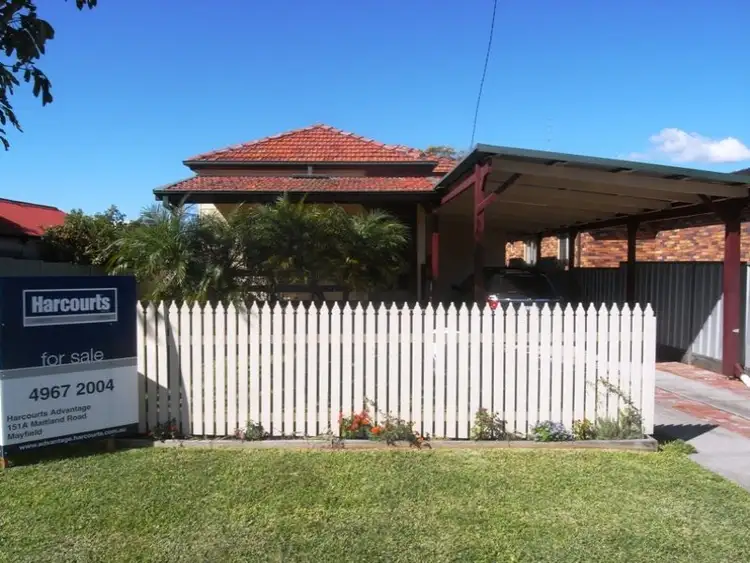 31 Clara street, Mayfield East NSW 2304