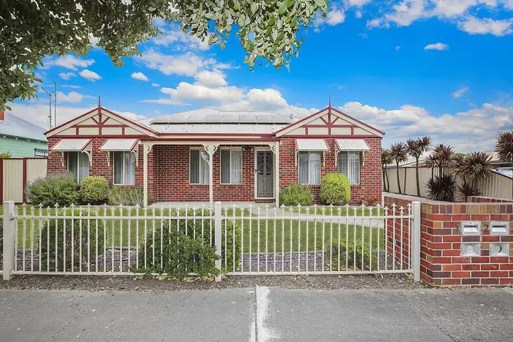 Main view of Homely unit listing, 1/26 Hewitt Street, Colac VIC 3250