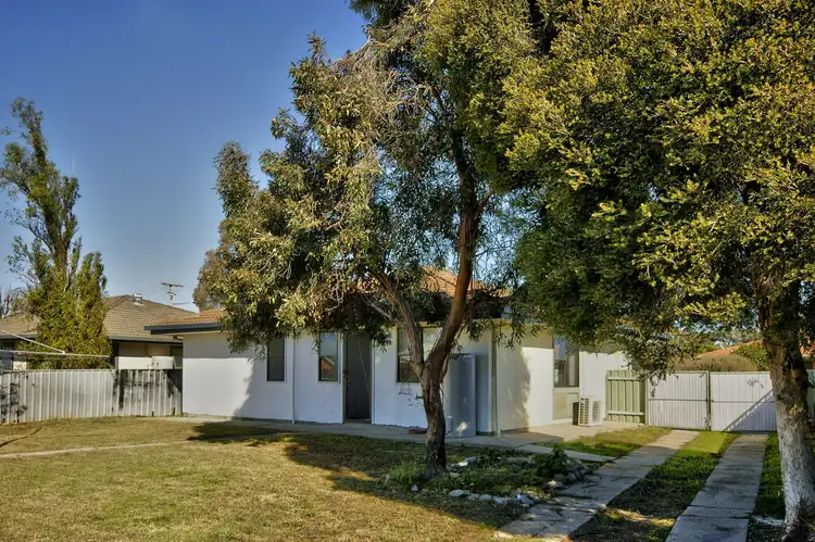 Fifth view of Homely house listing, 18 Ballantyne Crescent, Deniliquin NSW 2710