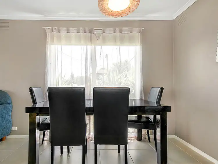 Fifth view of Homely house listing, 2 Gorae Court, Westmeadows VIC 3049
