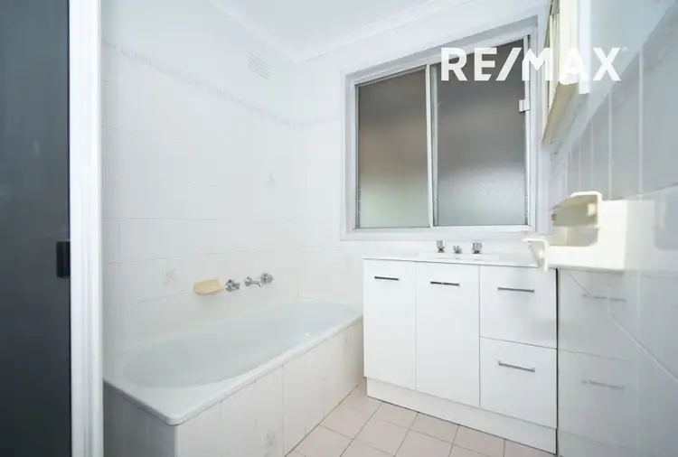 Sixth view of Homely house listing, 48 Elizabeth Avenue, Forest Hill NSW 2651