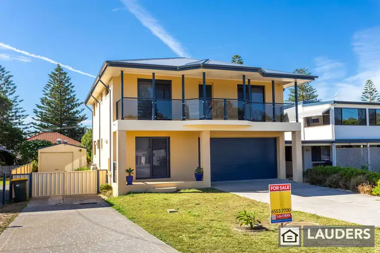 17 Manning Street, Manning Point NSW 2430