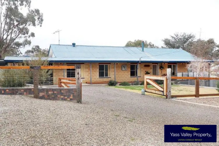 7 Bogolong St, Bowning NSW 2582