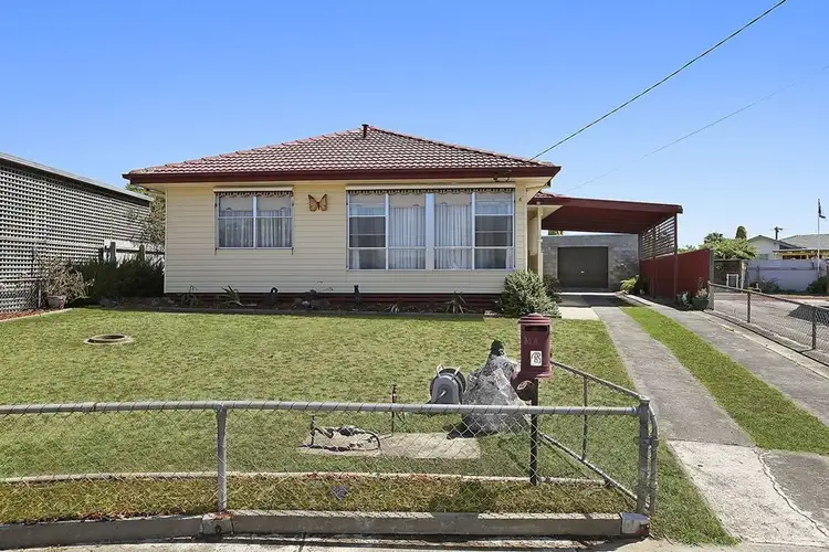 Main view of Homely house listing, 6 Howey Court, Colac VIC 3250