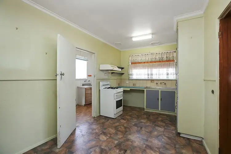 Second view of Homely house listing, 6 Howey Court, Colac VIC 3250