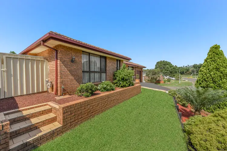 Fourth view of Homely house listing, 1 Lena Place, Kearns NSW 2558