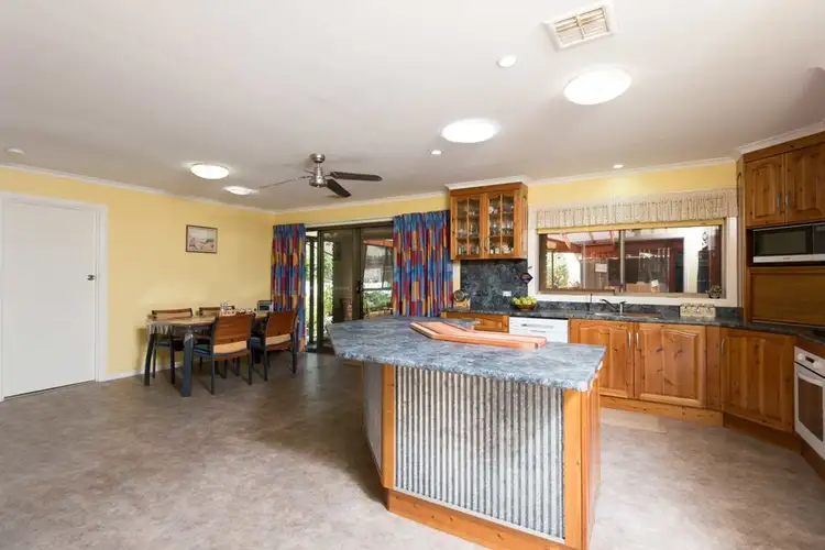 Sixth view of Homely house listing, 3 Tamar Court, Mount Gambier SA 5290