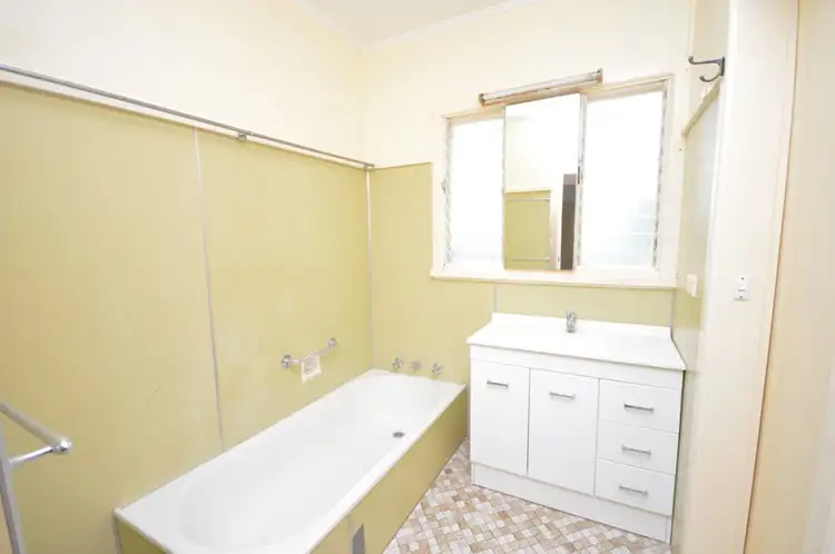 Sixth view of Homely house listing, 46 Third Avenue, Narromine NSW 2821