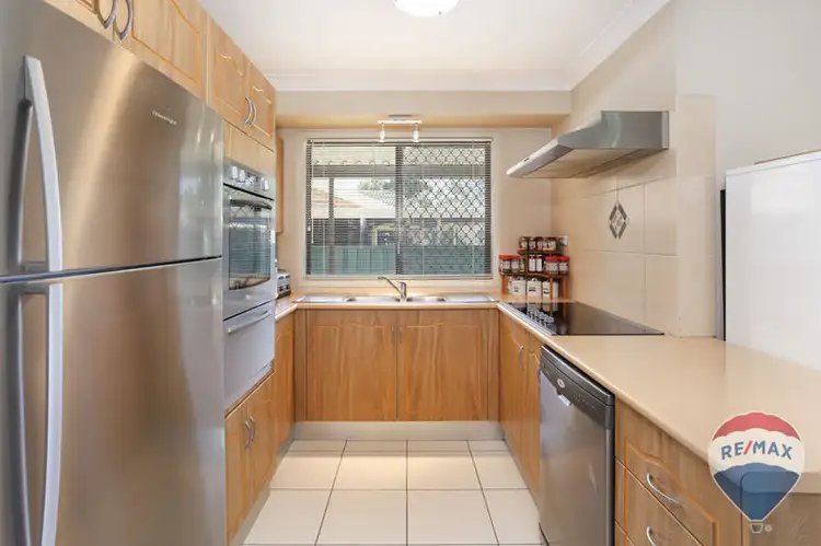 Fifth view of Homely house listing, 12 WERONA AVENUE, Claremont Meadows NSW 2747