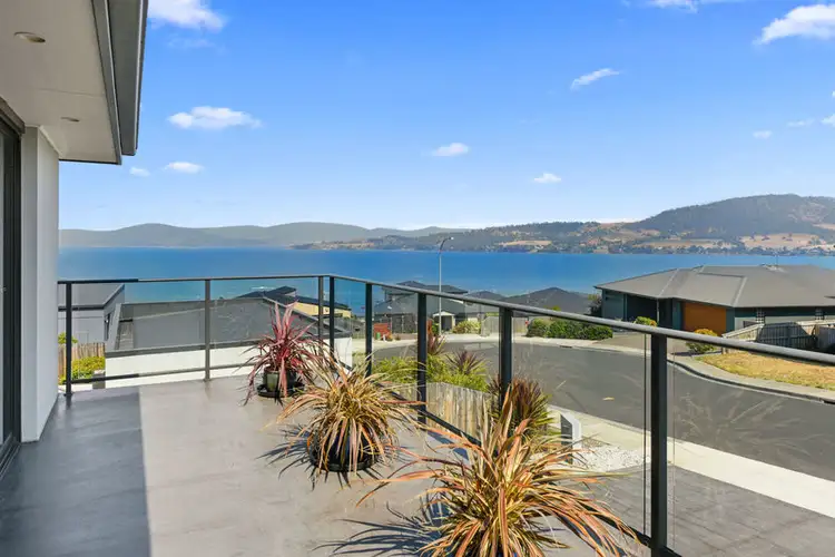 28 Abate Place, Midway Point TAS 7171