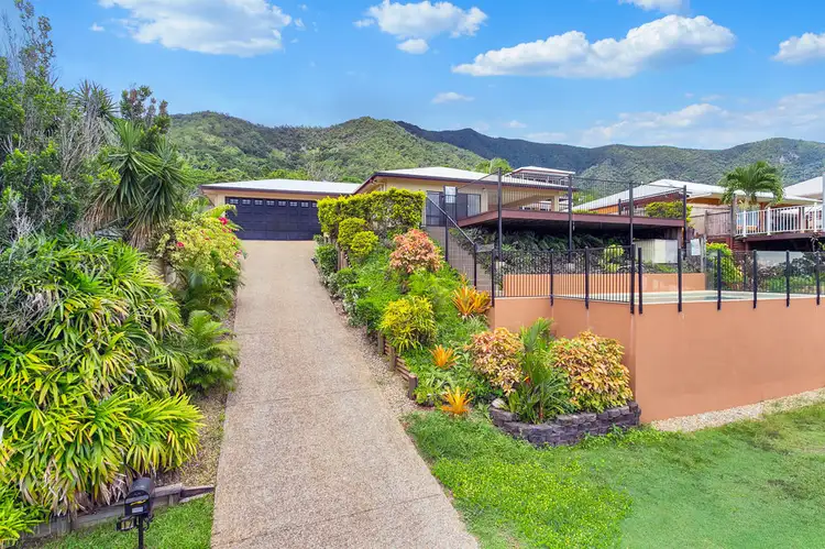 17 Pilosa Street, Redlynch QLD 4870