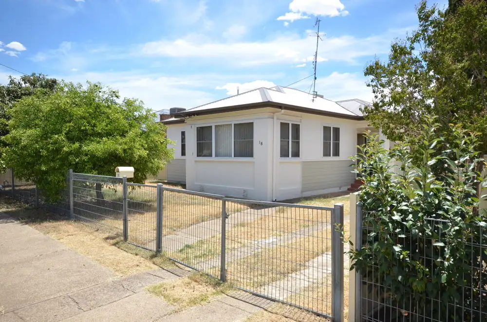 Main view of Homely house listing, 18 Vera Street, Tamworth NSW 2340