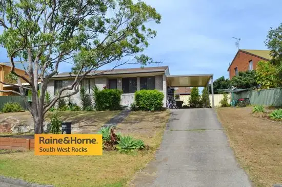 10 John Taggart Close, South West Rocks NSW 2431