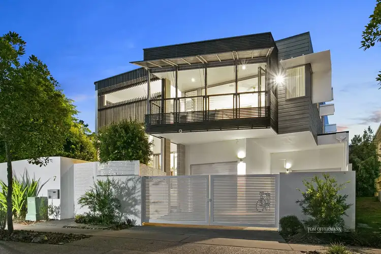 Second view of Homely house listing, 7 Lake Edge Drive, Noosa Heads QLD 4567