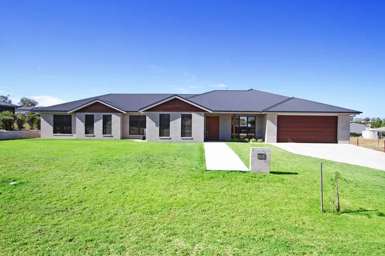 Main view of Homely house listing, 9 Blue Gum Road, Tamworth NSW 2340