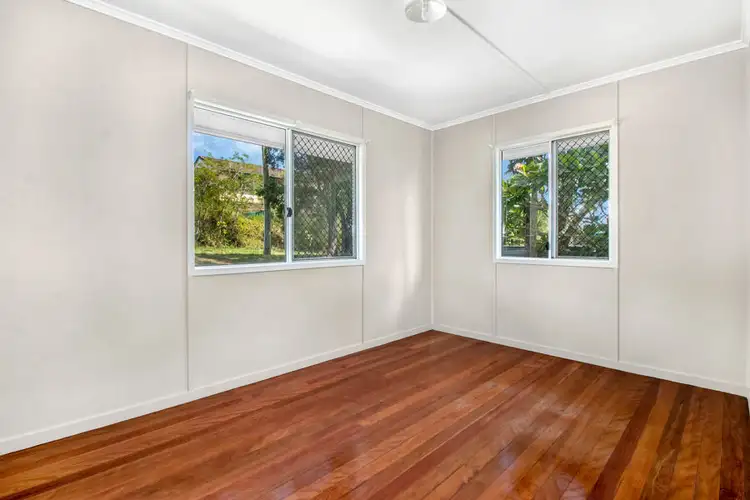 Fifth view of Homely house listing, 4 Trochus Street, Mansfield QLD 4122