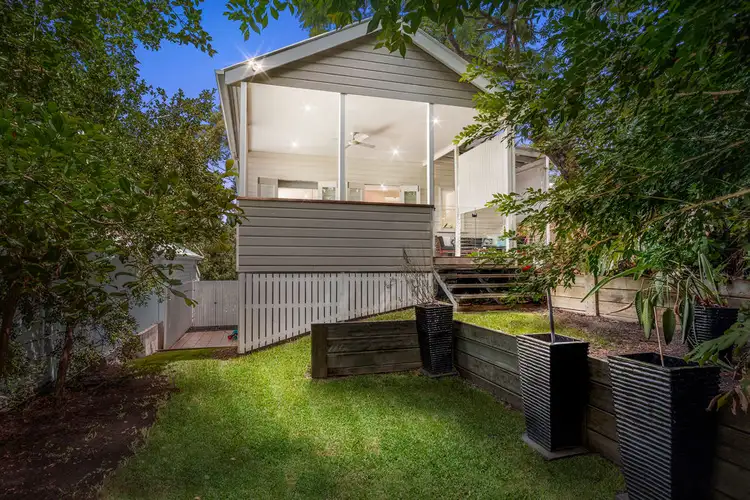 16 McCook Street, Red Hill QLD 4059