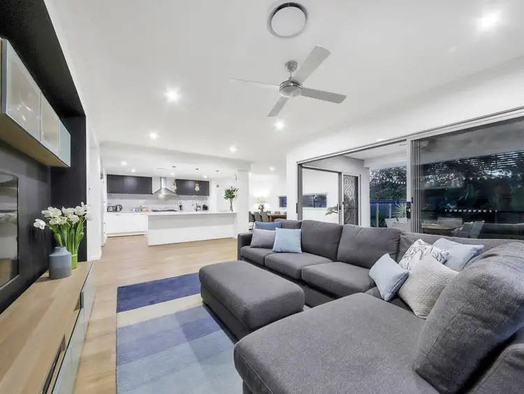 Sixth view of Homely house listing, 1 Paige Crescent, Wakerley QLD 4154