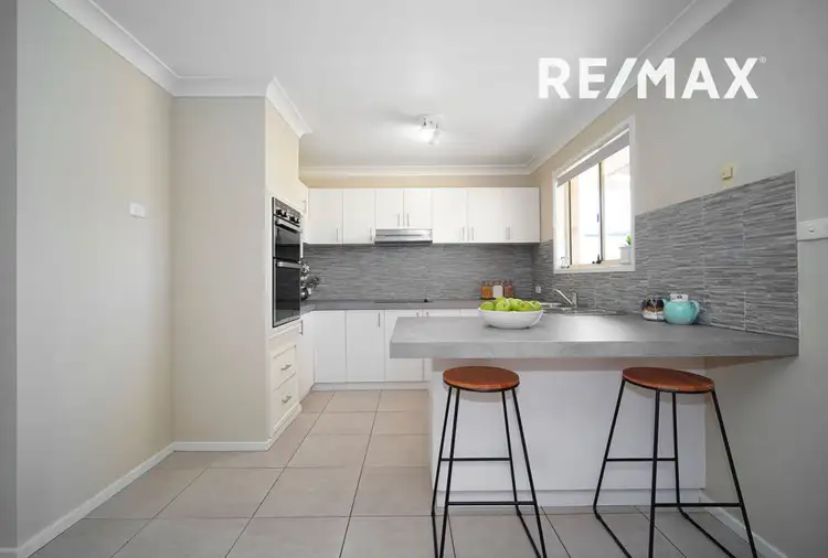 Second view of Homely house listing, 10 Yentoo Drive, Glenfield Park NSW 2650
