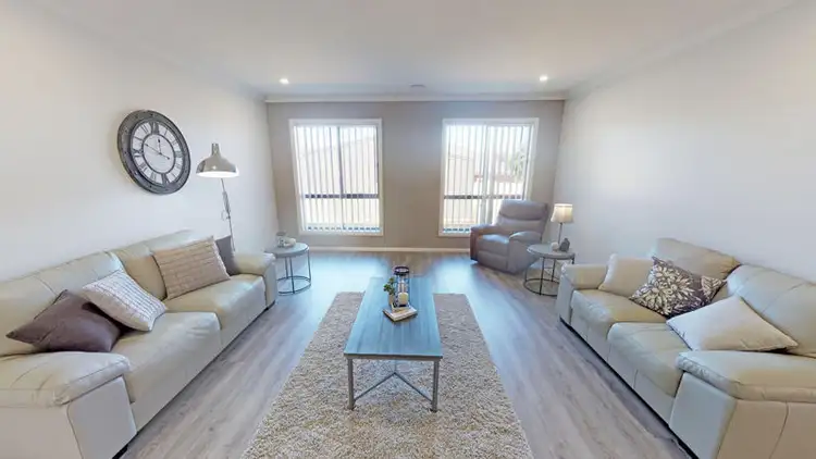 Fifth view of Homely house listing, 4 Hilton Pl, Junee NSW 2663