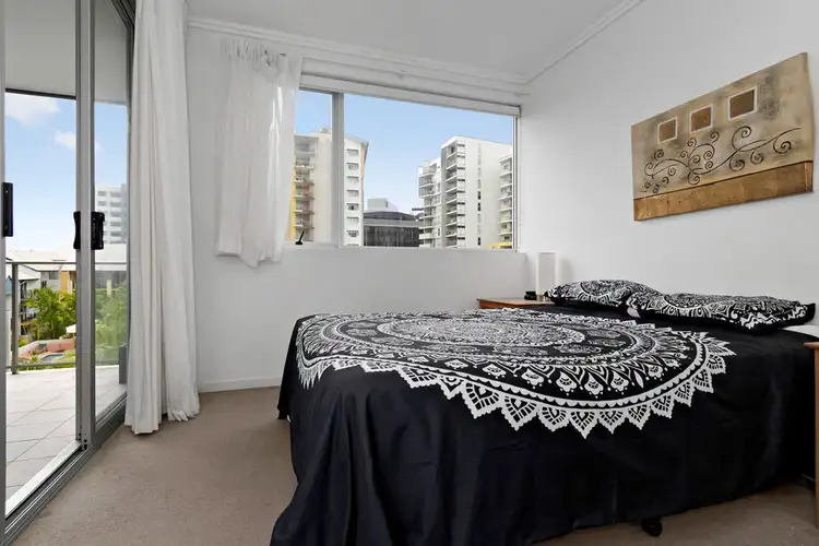 Second view of Homely unit listing, 227/51 Hope Street, Spring Hill QLD 4000