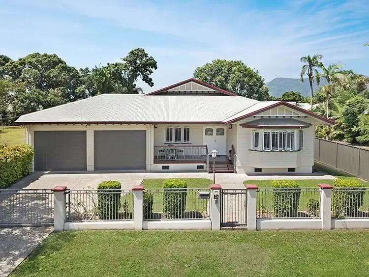5 Warner Street, Manunda QLD 4870