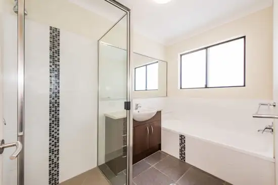 Seventh view of Homely house listing, 4 Highcrest Court, Bucasia QLD 4750