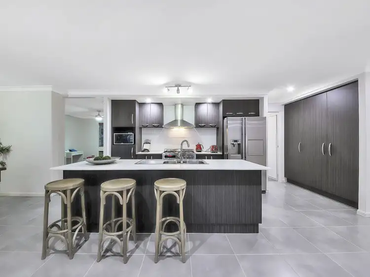 Seventh view of Homely house listing, 4 Ribblesdale Place, Gumdale QLD 4154
