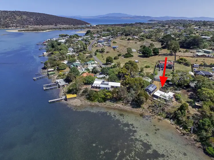 37 Erle Street, Carlton River TAS 7173