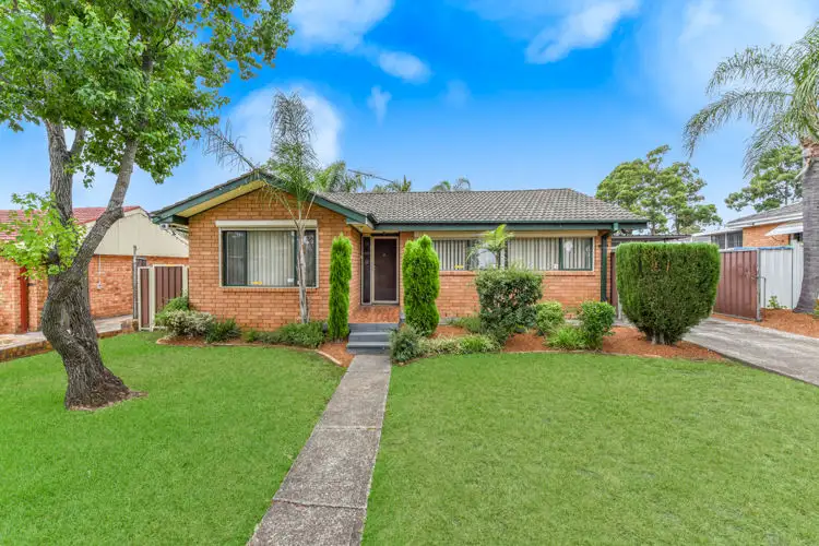 87 Coachwood Crescent, Bradbury NSW 2560