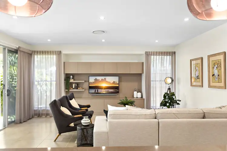 Second view of Homely house listing, 8 Alleena Street, Chermside QLD 4032