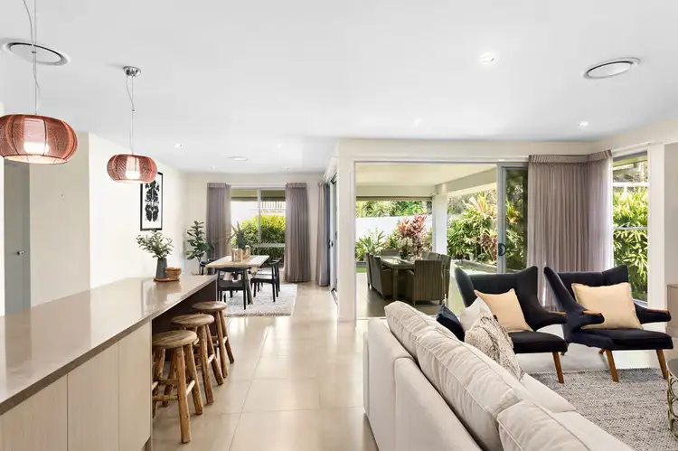 Third view of Homely house listing, 8 Alleena Street, Chermside QLD 4032