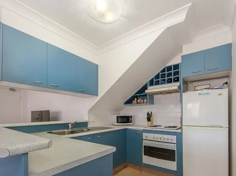 Fourth view of Homely unit listing, 4/23 Second Avenue, Broadbeach QLD 4218