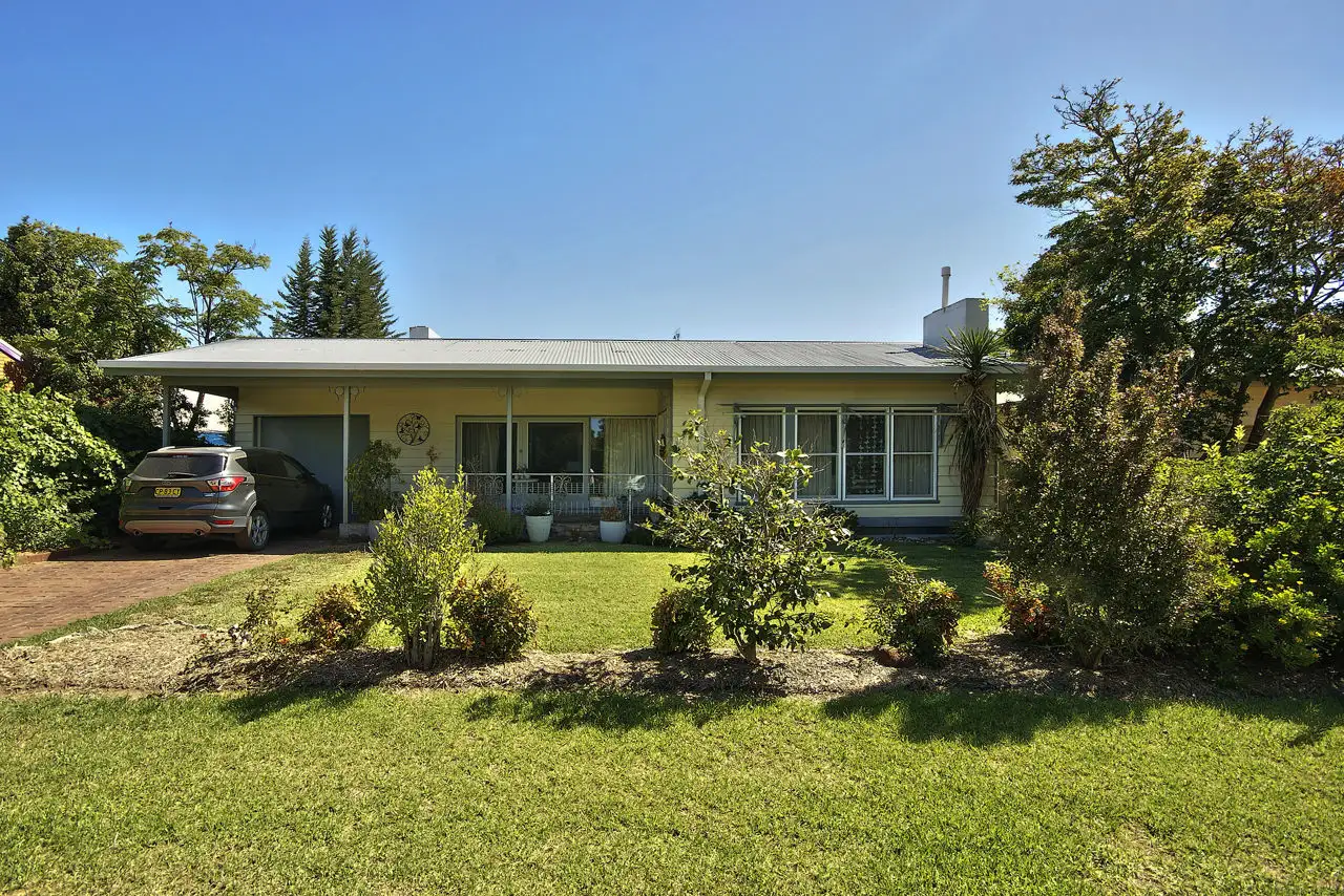 Main view of Homely house listing, 262 Wick St, Deniliquin NSW 2710