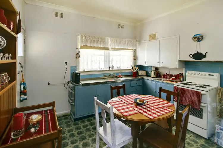 Fourth view of Homely house listing, 262 Wick St, Deniliquin NSW 2710